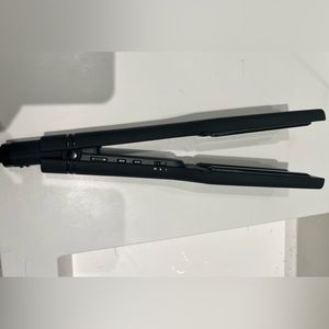 Hot Tools Pro Artist Black Gold Dual Plate Flat Iron